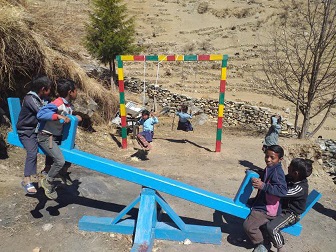 ネパール　シュリー・サンダール・シェルパ小学校